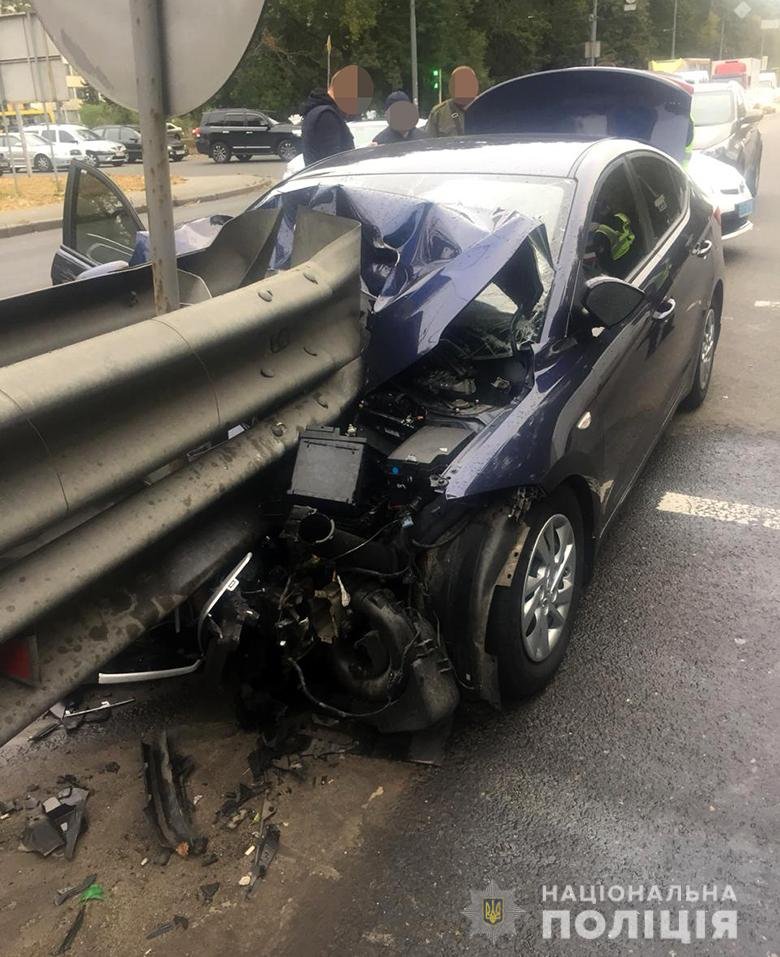 Водитель погиб, а два пассажира получили травмы различной степени тяжести Водитель погиб, а два пассажира получили травмы различной степени тяжести