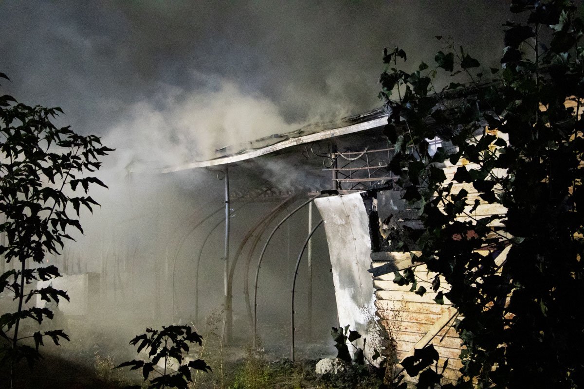 В 06:20 пожар полностью ликвидировали