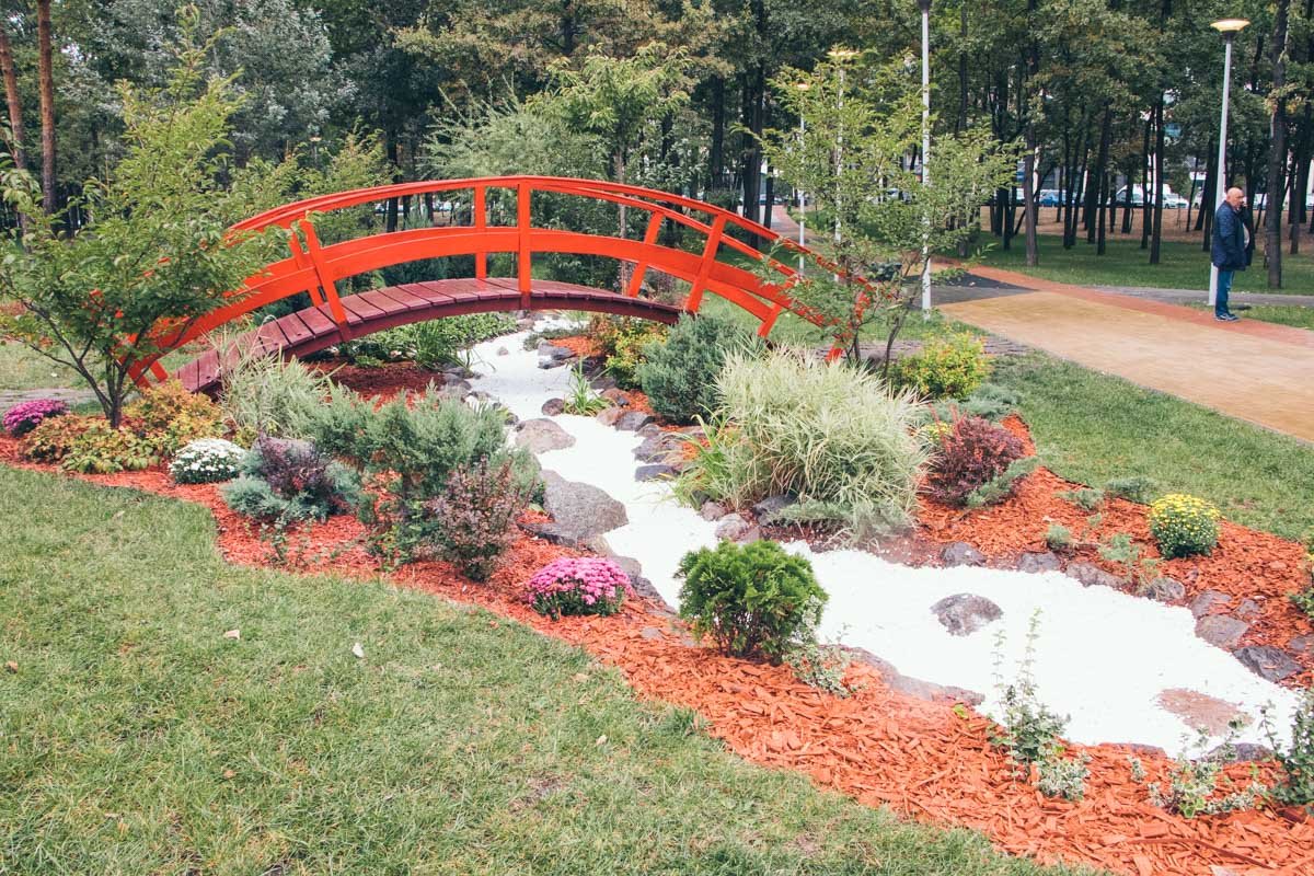 Участок парка, который был в неизменном состоянии более 30 лет, облагородили