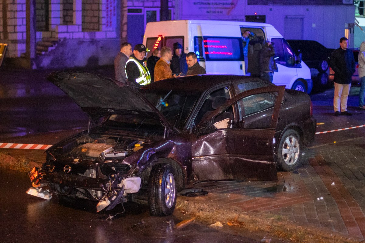 За рулем находился сотрудник полиции охраны 