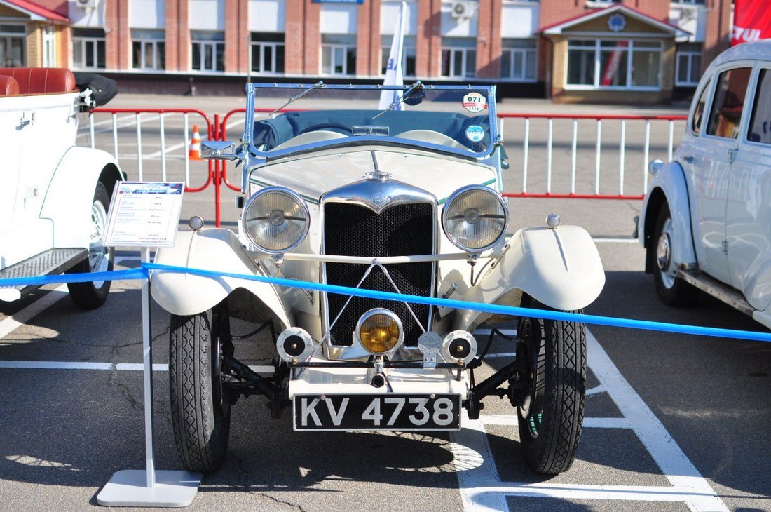 В Киеве снова покажут уникальные автомобили прошлого 