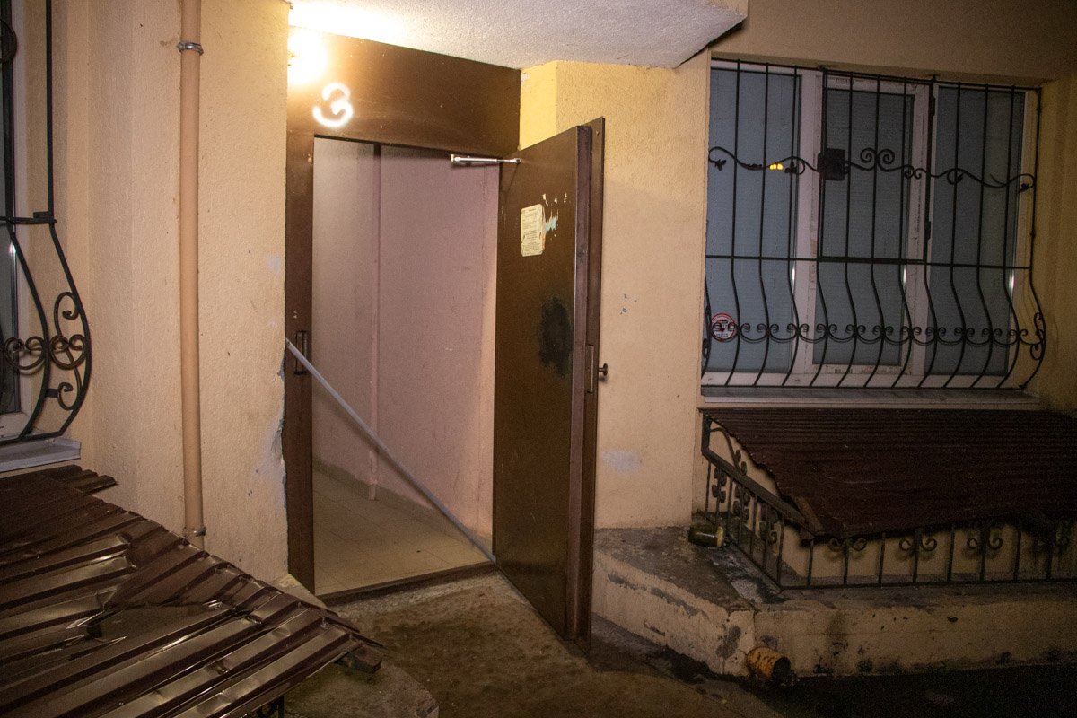 На Троещине нашли предмет, похожий на взрывчатку 