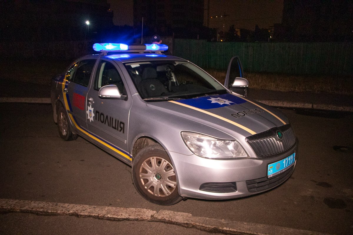 Полиция оцепила место опасной находки 