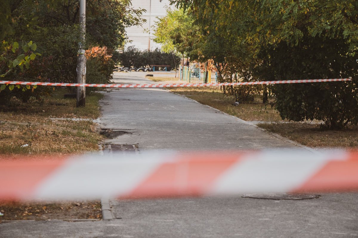 Патрульные оцепили место и вызвали взрывотехников