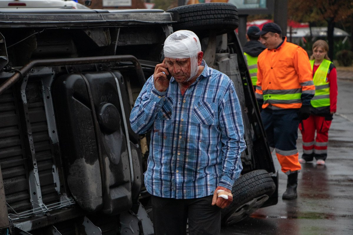 Водитель Trafic не справился с управлением
