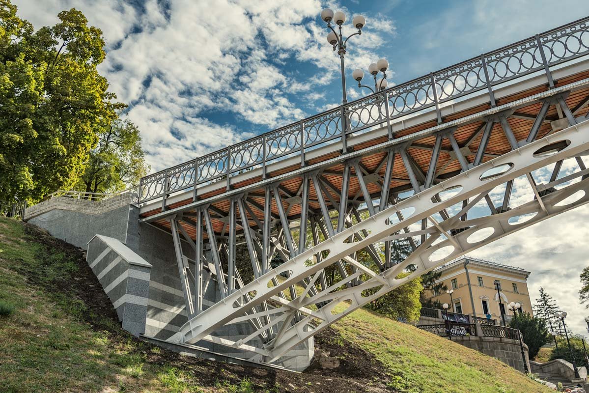 Теперь мост возобновил свою работу и готов принимать гостей и жителей столицы