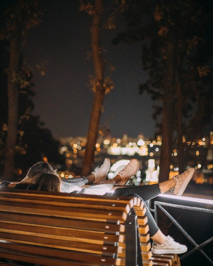 Сентябрь - едва ли не последний месяц в году, когда вы можете вот так сидеть по ночам. Фото - @vitaliy_kutsan