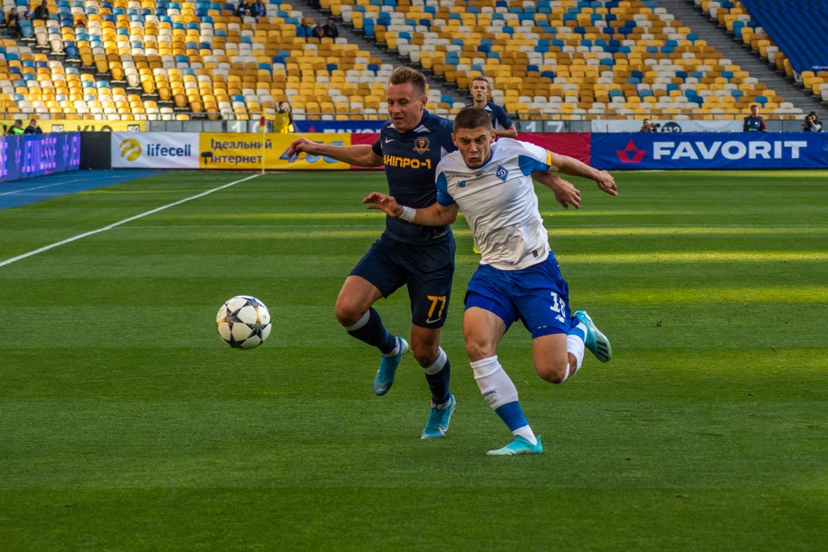 Упорная борьба у кромки поля