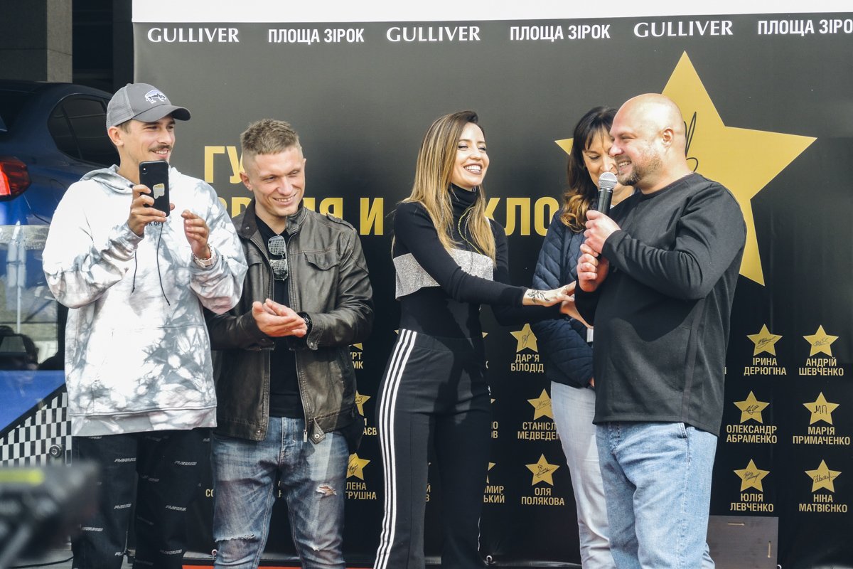 У группы Время и Стекло появилась звезда в центре Киева У группы Время и Стекло появилась звезда в центре Киева