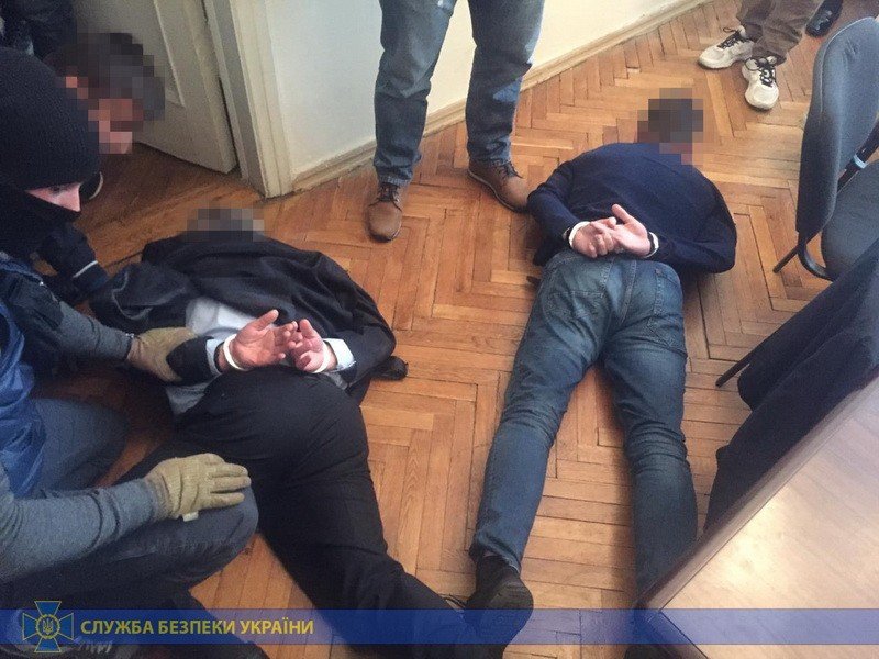 Однако им не удалось этого сделать благодаря работе СБУ