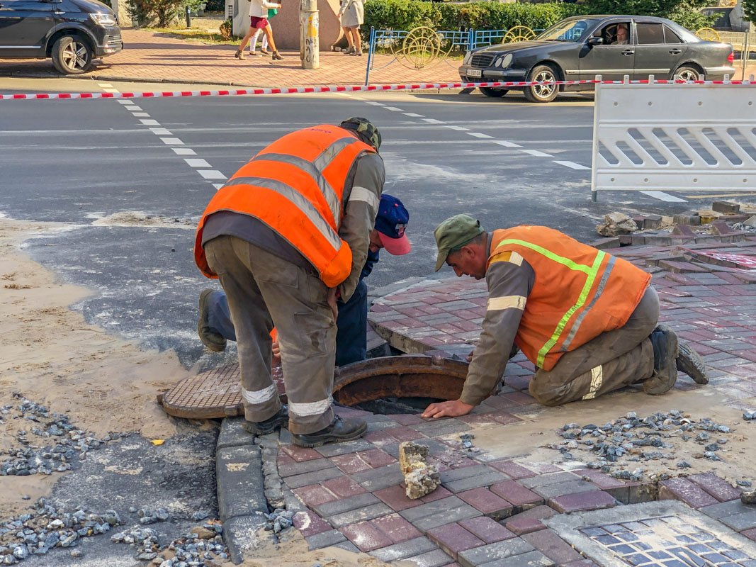 ЧП произошло на пересечении улиц Шота Руставели и Саксаганского ЧП произошло на пересечении улиц Шота Руставели и Саксаганского