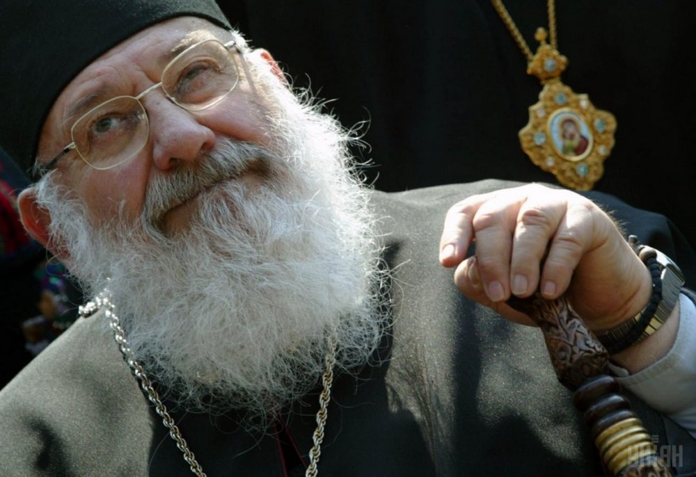 Любомир Гузар - религиозный деятель, долгое время был патриархом УГКЦ
