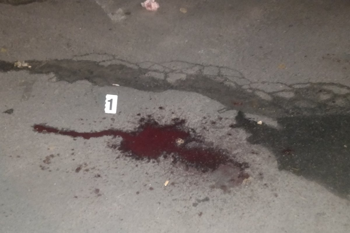 В результате конфликта один из участников схватился за пистолет В результате конфликта один из участников схватился за пистолет