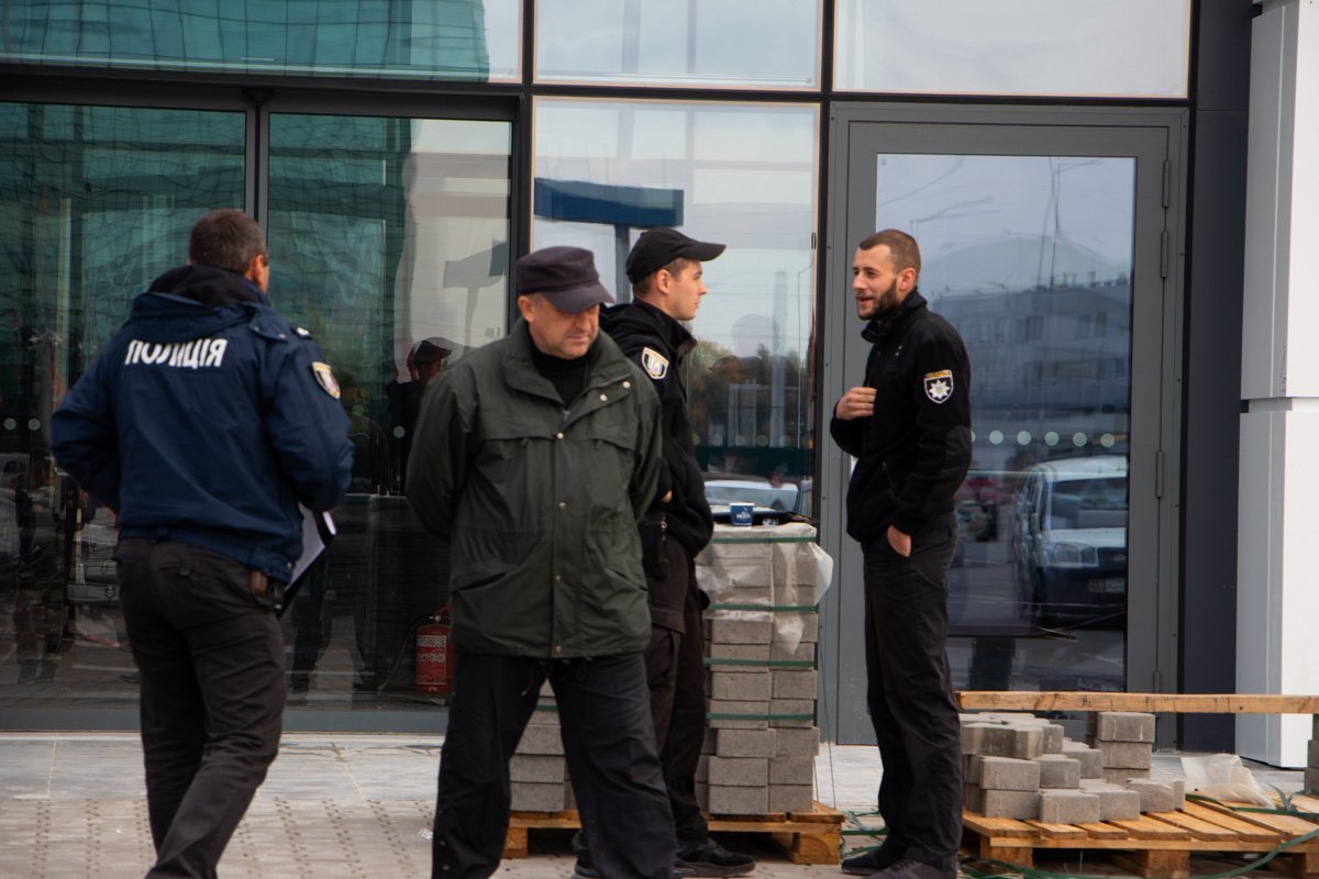 На вид мужчине было около 40 лет