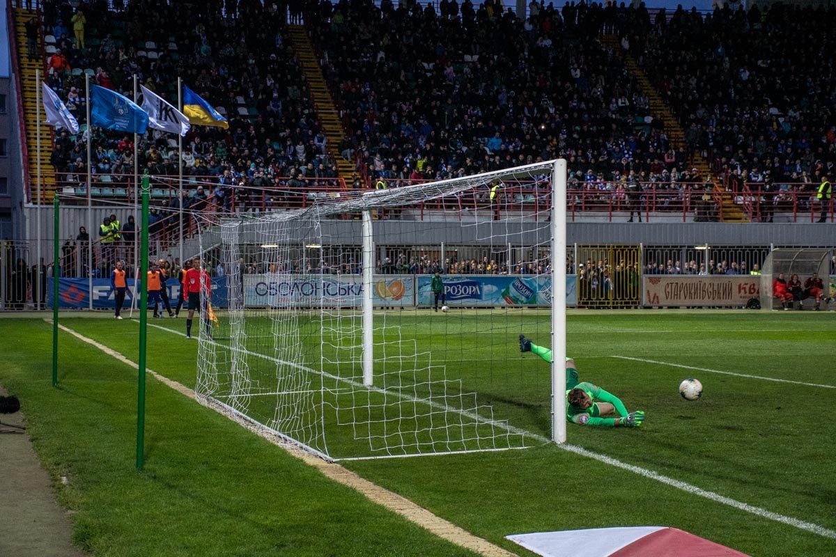 Волынец парировал второй удар с "точки" Цыганкова