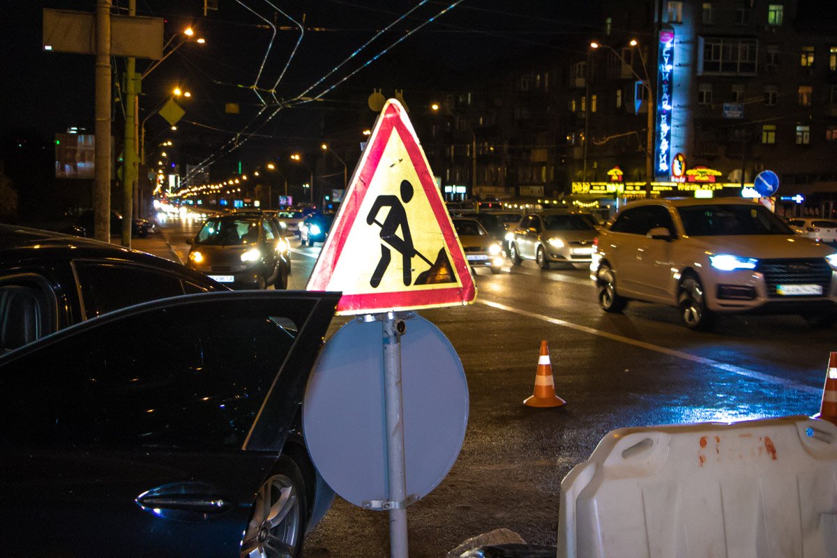 Причины аварии устанавливают патрульные 