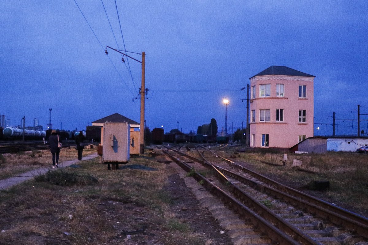 Обезглавленное тело лежало на рельсах