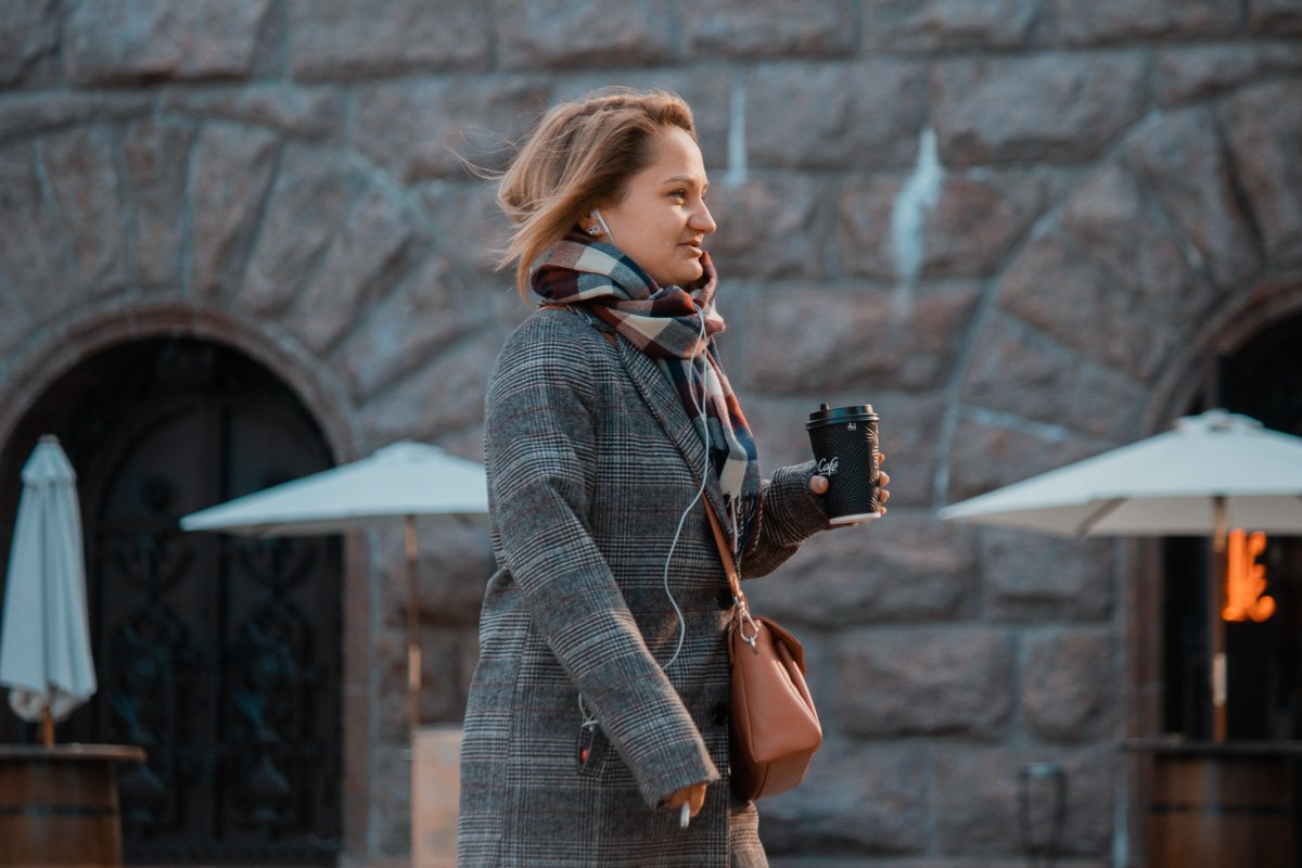 Отличное время, чтобы согреться кофе Отличное время, чтобы согреться кофе