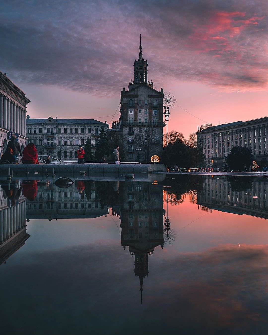 Есть в этом что-то депрессивное. Фото: @ihor.goncharenko
