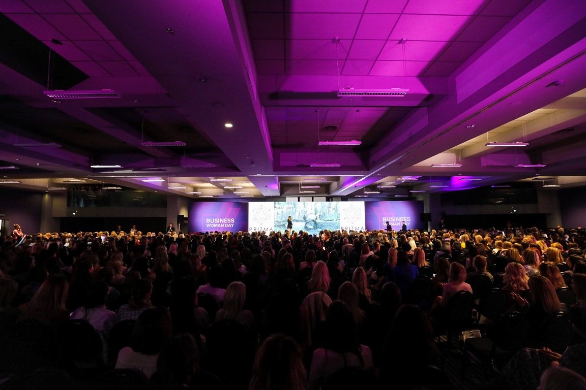 Мероприятие посетили полторы тысячи участников, 95 % из которых составили женщины с разных уголков страны. Мероприятие посетили полторы тысячи участников, 95 % из которых составили женщины с разных уголков страны.