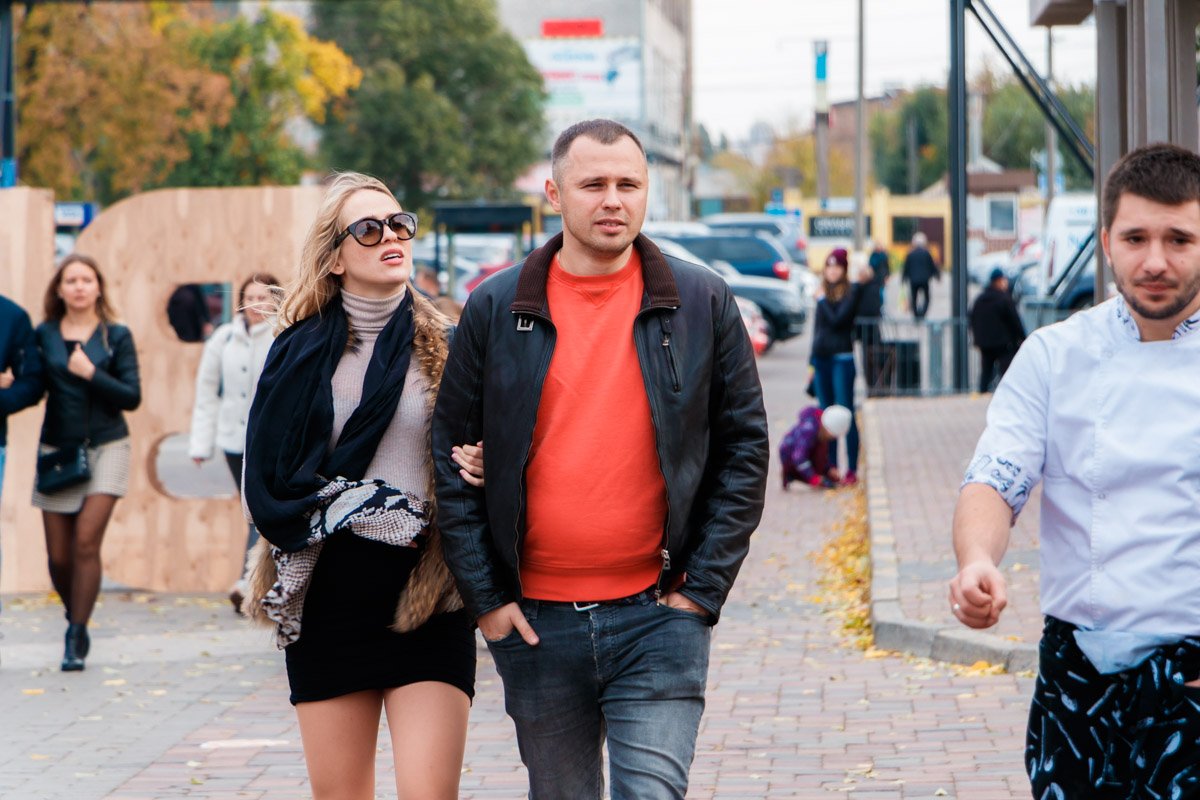 В день проведения фестиваля BBQ дурная погода отступила, и на Арт-завод Платформа потянулись люди В день проведения фестиваля BBQ дурная погода отступила, и на Арт-завод Платформа потянулись люди