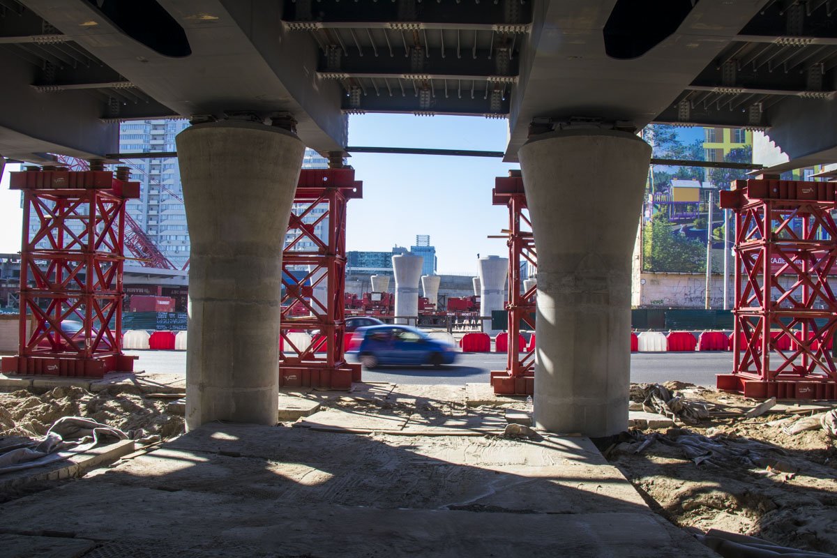 В течение 13-14 октября планировалось установить новый прогон моста