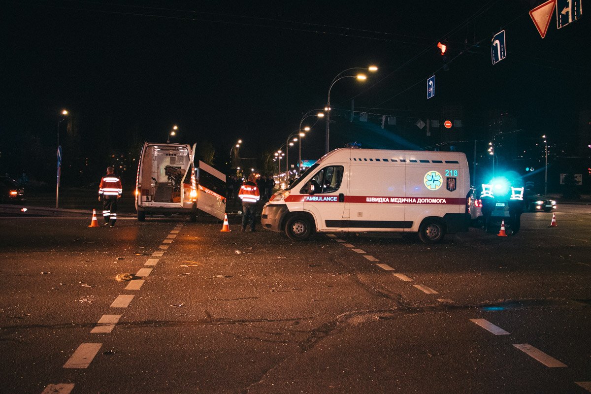 На Троещине случилось серьезное ДТП