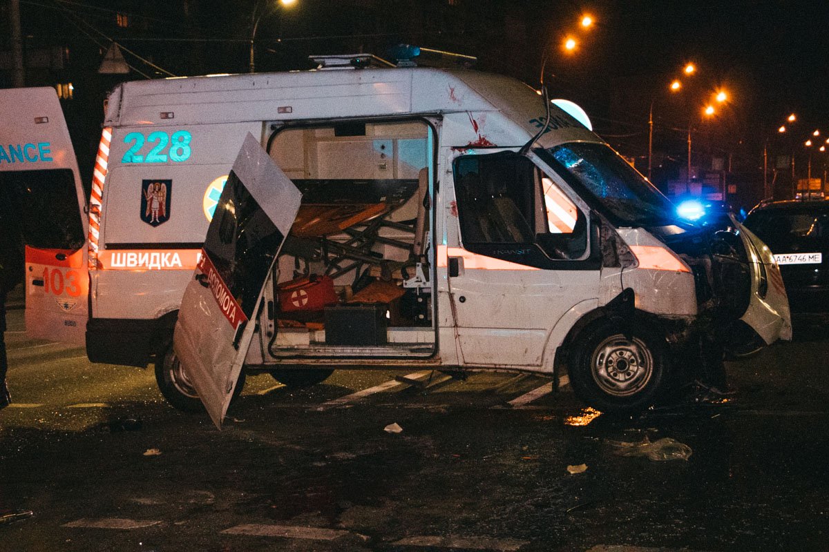 Водитель скорой погиб на месте 