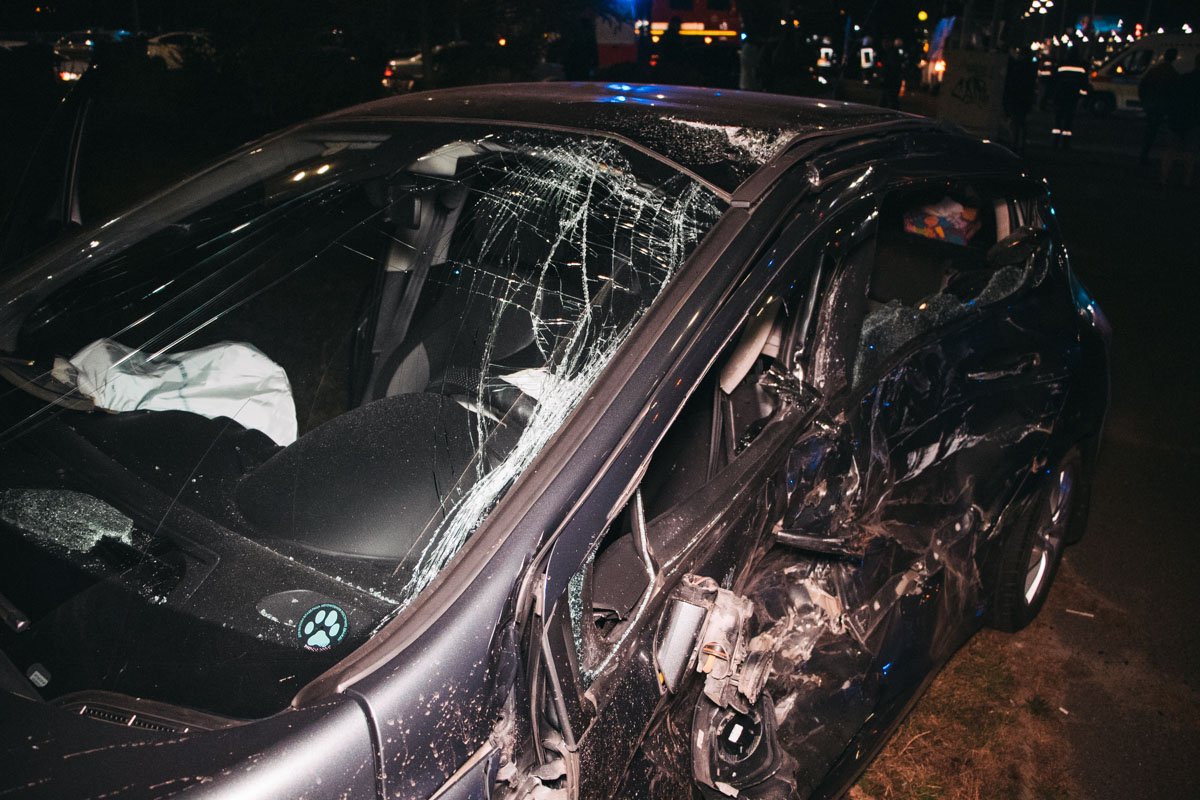 Водитель и пассажирки получили травмы