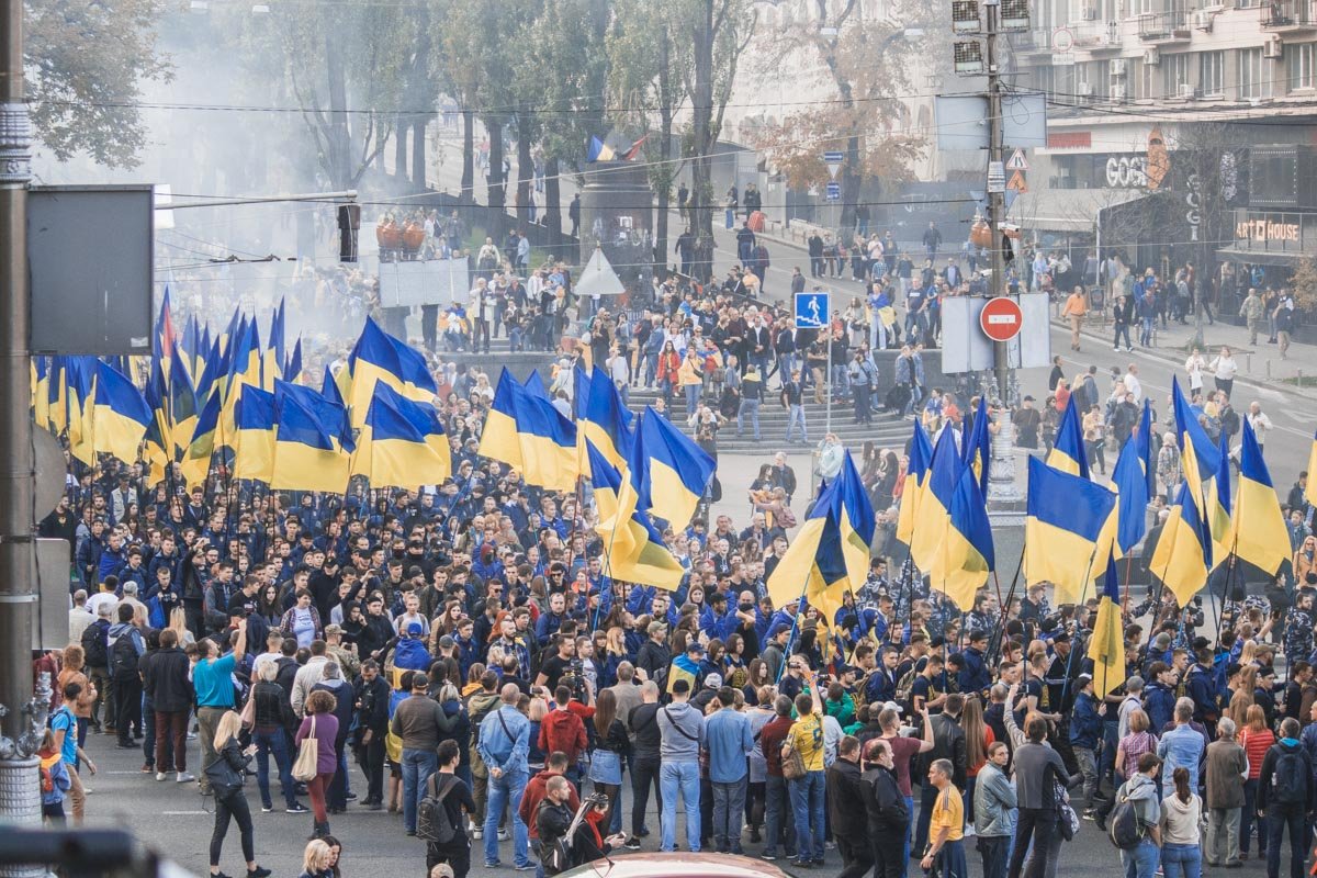 Дым окутал центр города Дым окутал центр города