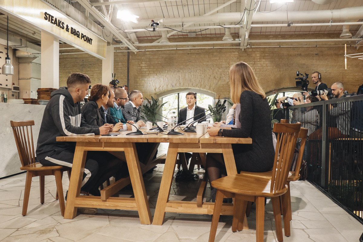 Владимир Зеленский провел пресс-марафон