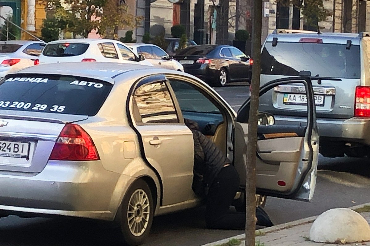 Умершим пассажиром оказался мужчина 1957 года рождения