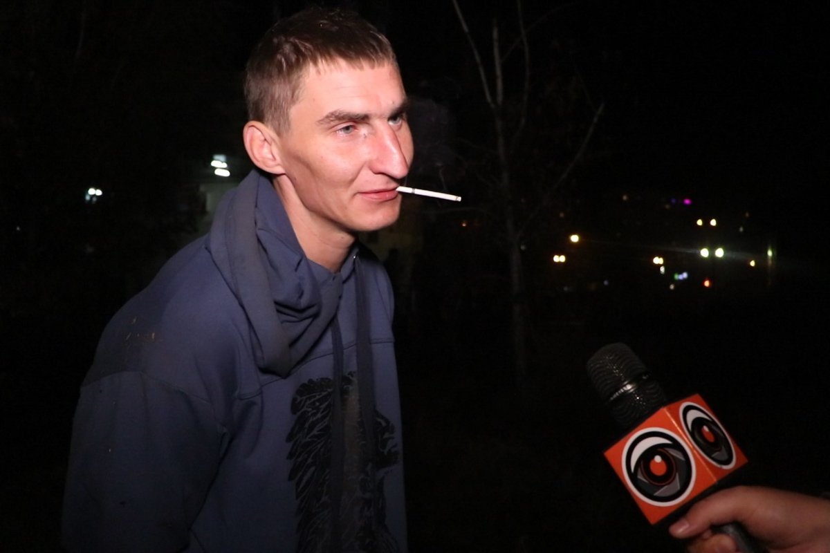 В Днепровском районе Киева по адресу улица Попудренко, 46 задержали мужчину В Днепровском районе Киева по адресу улица Попудренко, 46 задержали мужчину