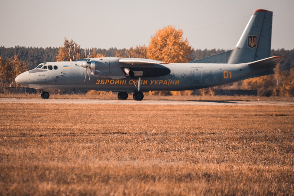 На данный момент в эксплуатации остаются более 650 самолетов семейства Ан-24/Ан-26 На данный момент в эксплуатации остаются более 650 самолетов семейства Ан-24/Ан-26