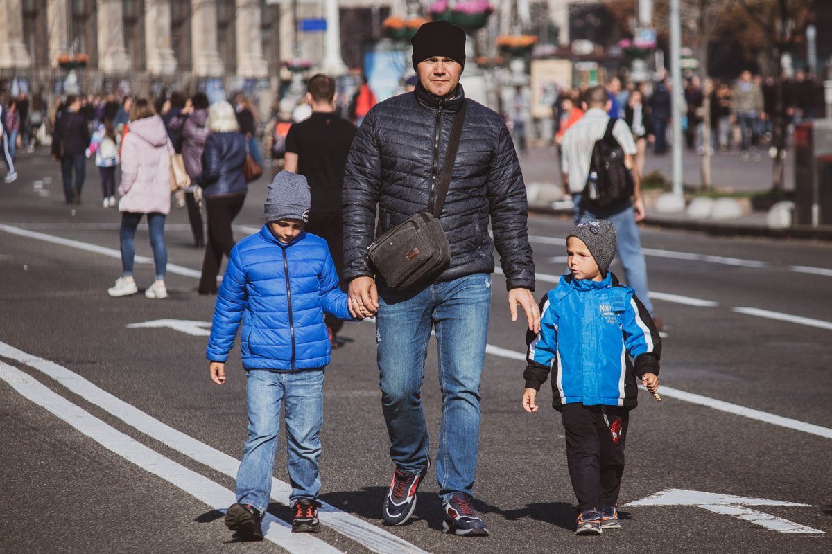 Когда слушаешь маму и надеваешь шапку 