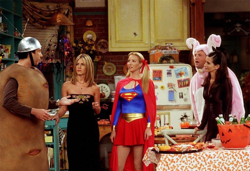 Костюмы можно подготовить и пострашнее 