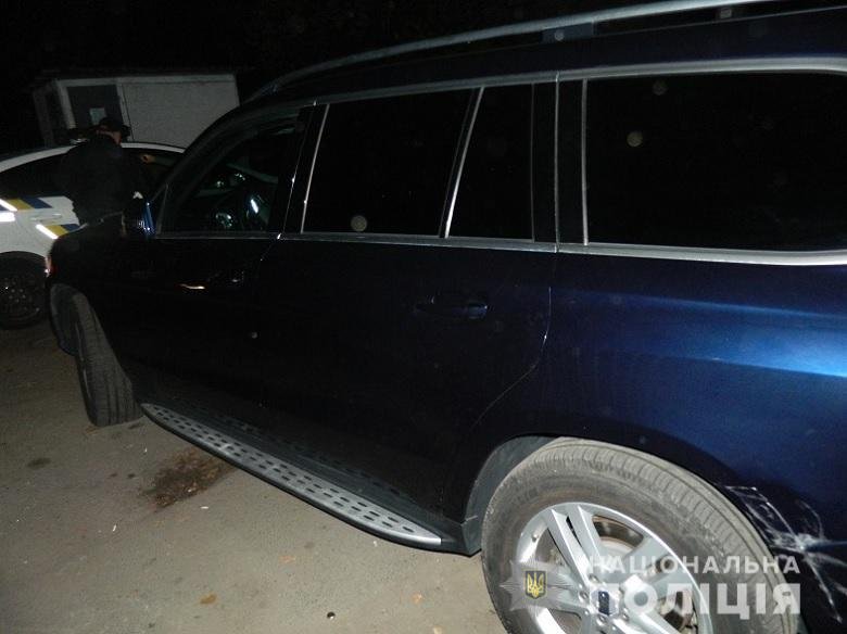 Пьяный автомойщик угнал внедорожник и поехал кататься 