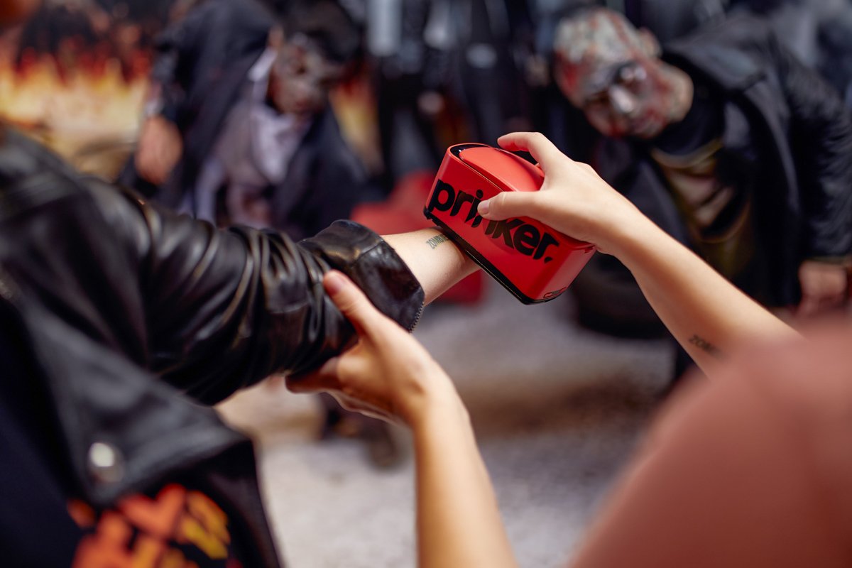 Начнем с того, что происходило это в кинотеатре "Оскар" в Smart Plaza