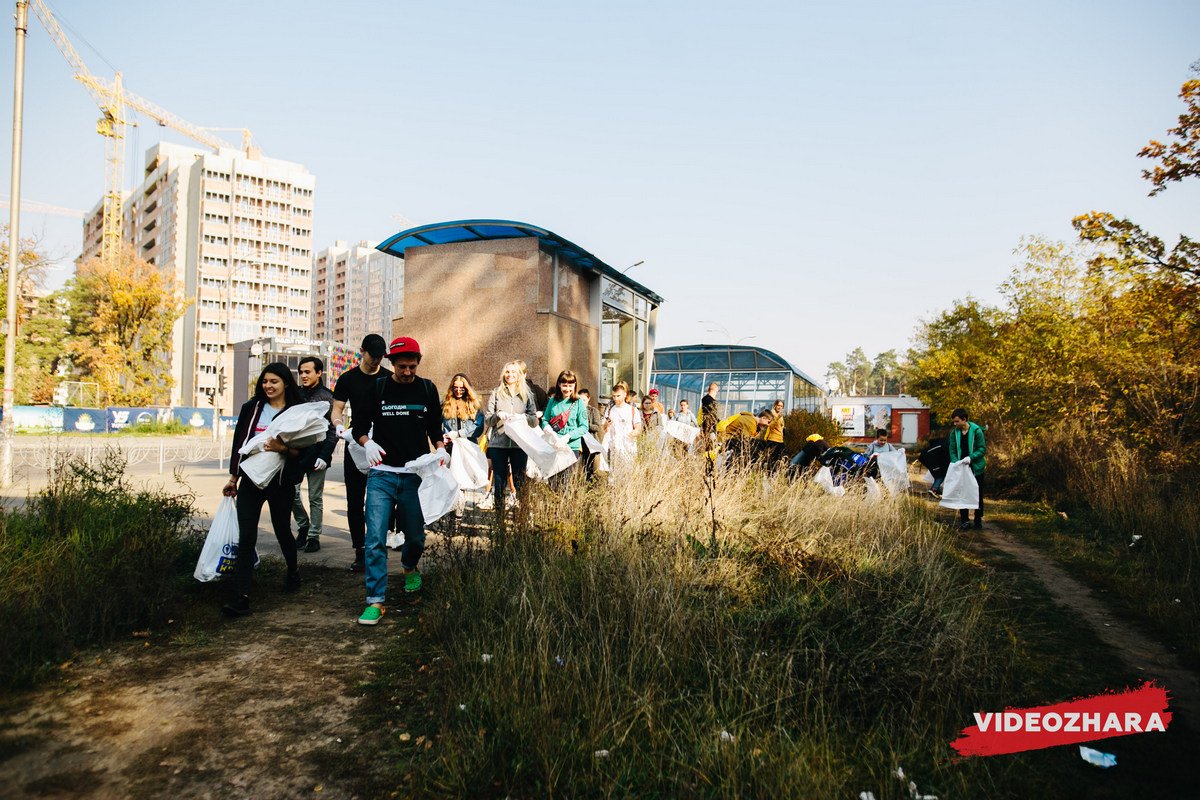 В ходе уборки Никольского леса участники столкнулись с проблемой - закончились мешки для мусора В ходе уборки Никольского леса участники столкнулись с проблемой - закончились мешки для мусора