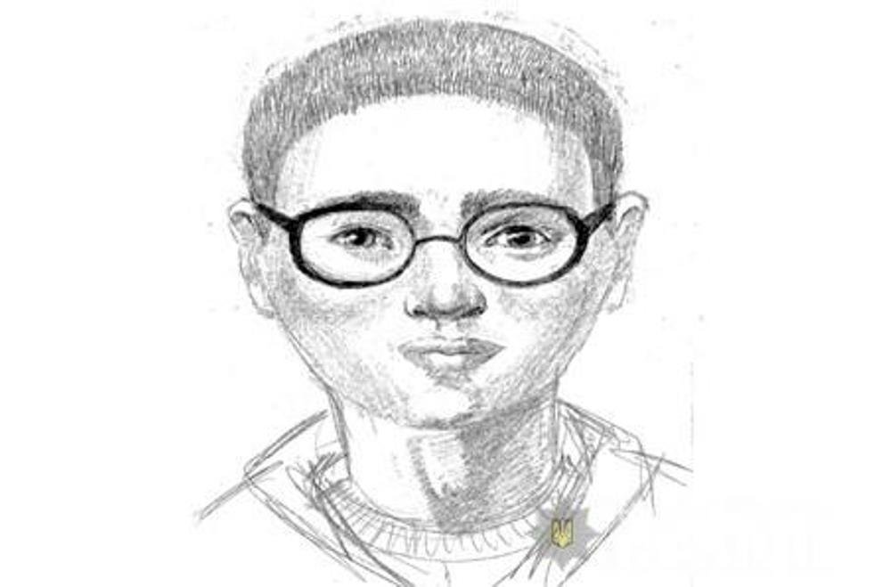 Фоторобот мужчины, который пытался раздеть семилетнюю девочку Фоторобот мужчины, который пытался раздеть семилетнюю девочку