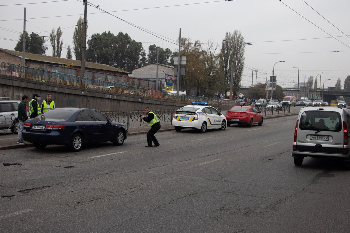 На Петровке Hyundai сбил женщину 