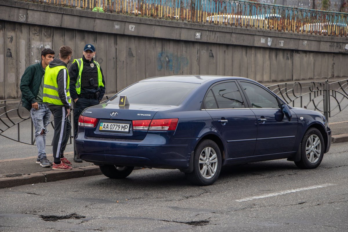 Свидетели говорят, что пешеход спешила на рынок 