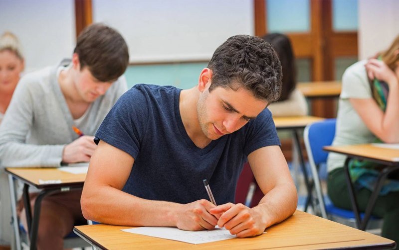 В сегодняшнем мире знание английского это необходимый навык В сегодняшнем мире знание английского это необходимый навык