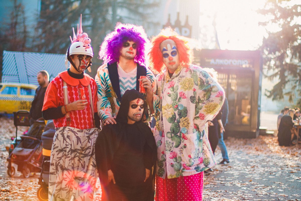 Ведь именно на выходных жители столицы отмечали пугающий и жуткий Halloween