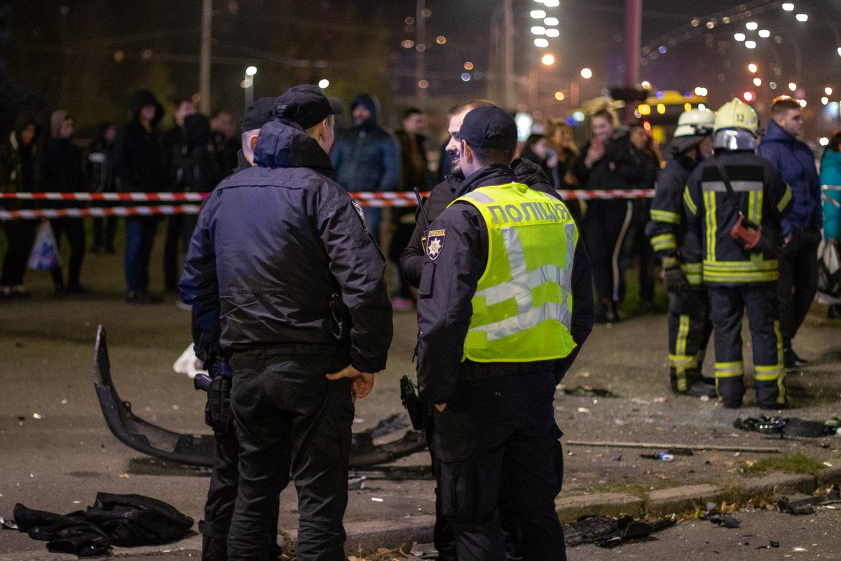 Детали происшествия устанавливает следствие 