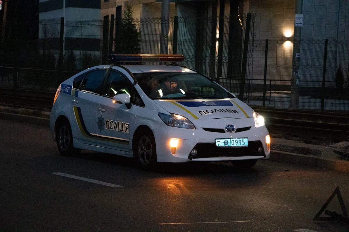 Детали и виновника аварии установит следствие