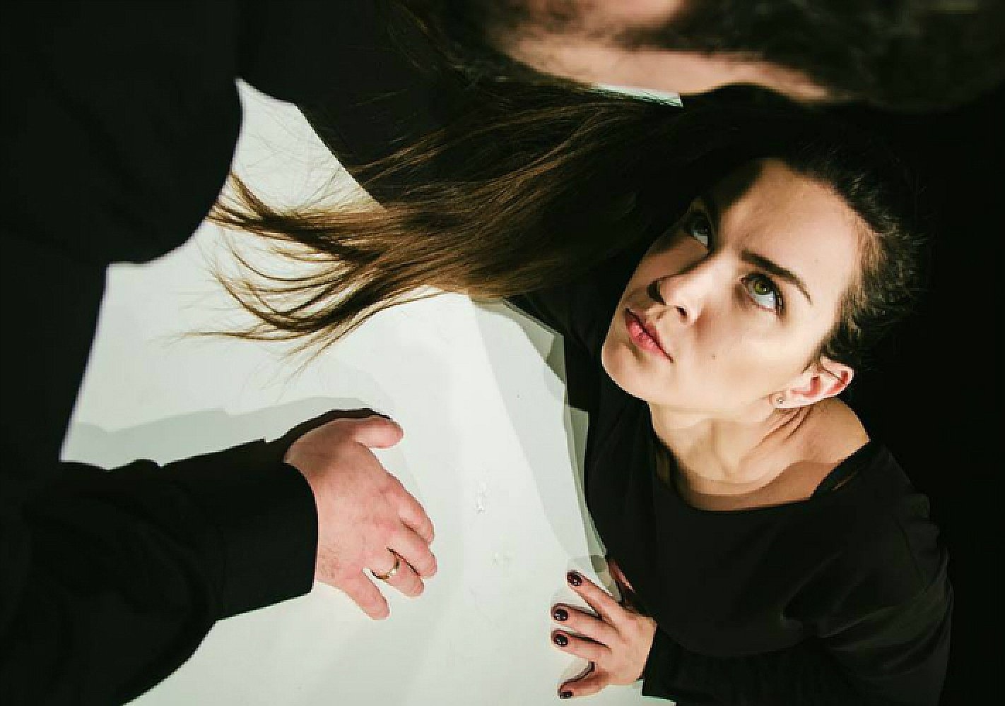 Заглянуть в чужие семейные драмы Заглянуть в чужие семейные драмы