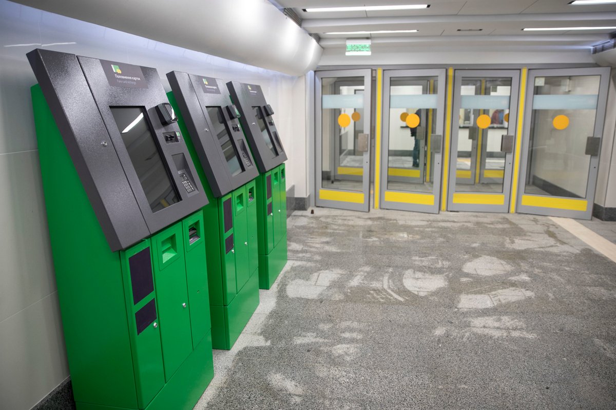 На обновленной станции рабочие постарались максимально улучшить доступность для разных групп граждан На обновленной станции рабочие постарались максимально улучшить доступность для разных групп граждан