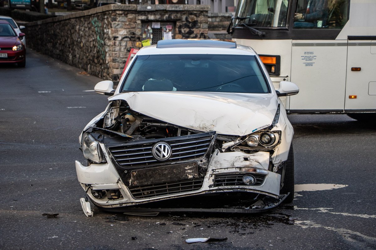 В пятницу, 1 ноября, в Киеве на перекрестке улиц Антоновича и Саксаганского произошло ДТП В пятницу, 1 ноября, в Киеве на перекрестке улиц Антоновича и Саксаганского произошло ДТП