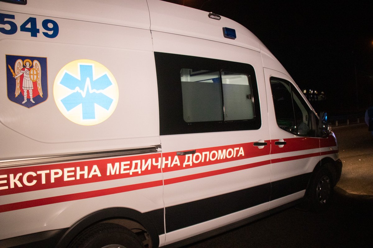 Их даже разыскивали в карете скорой помощи, которая уехала, оказав помощь пострадавшим, которые от госпитализации отказались